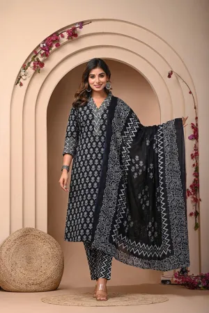 Jaipuri Floral Print Kurta Panta and Dupatta Set