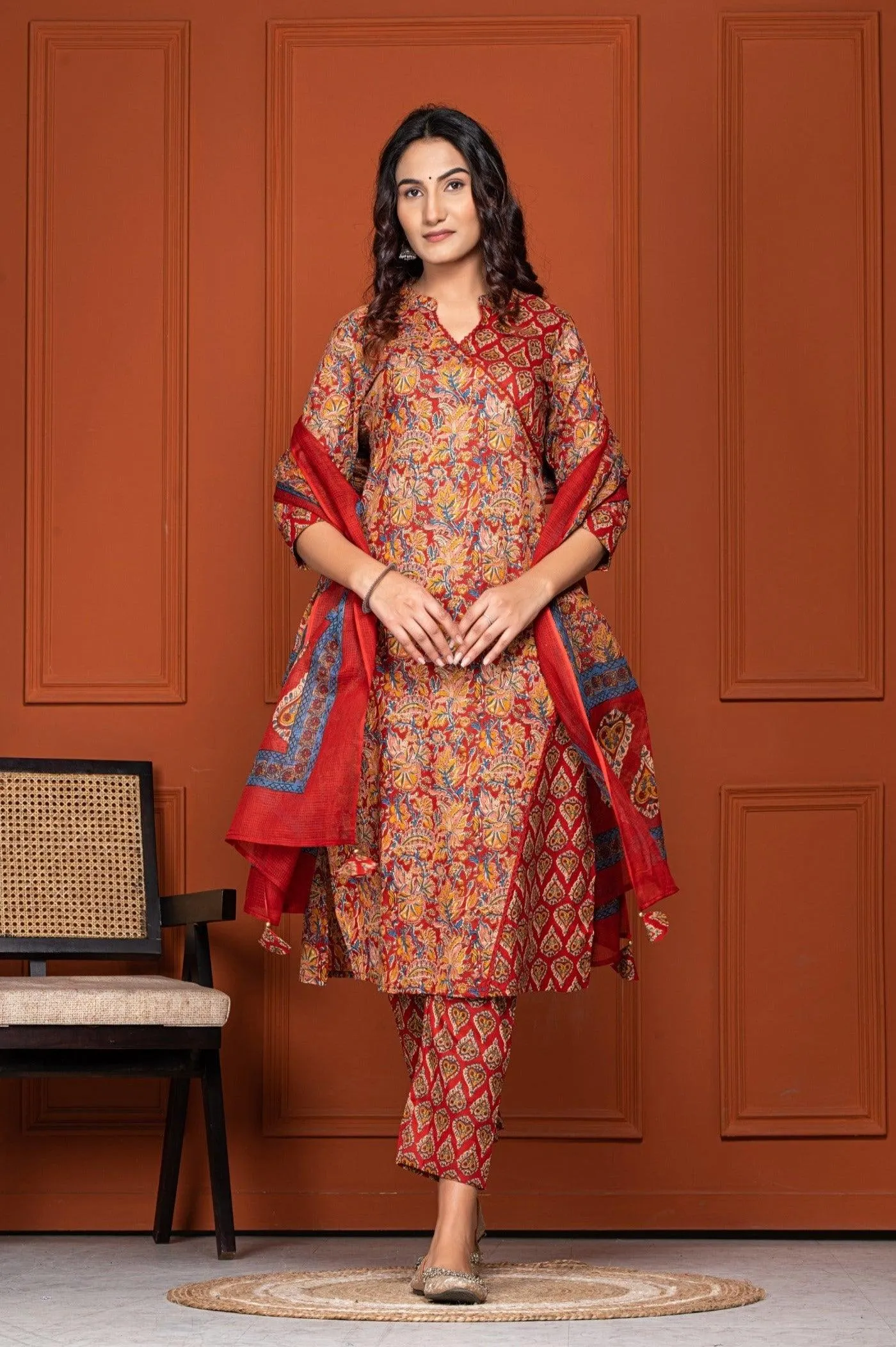 Stylish Kurti Pant Dupatta Set